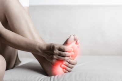 Peripheral Neuropathy Following Knee Injuries